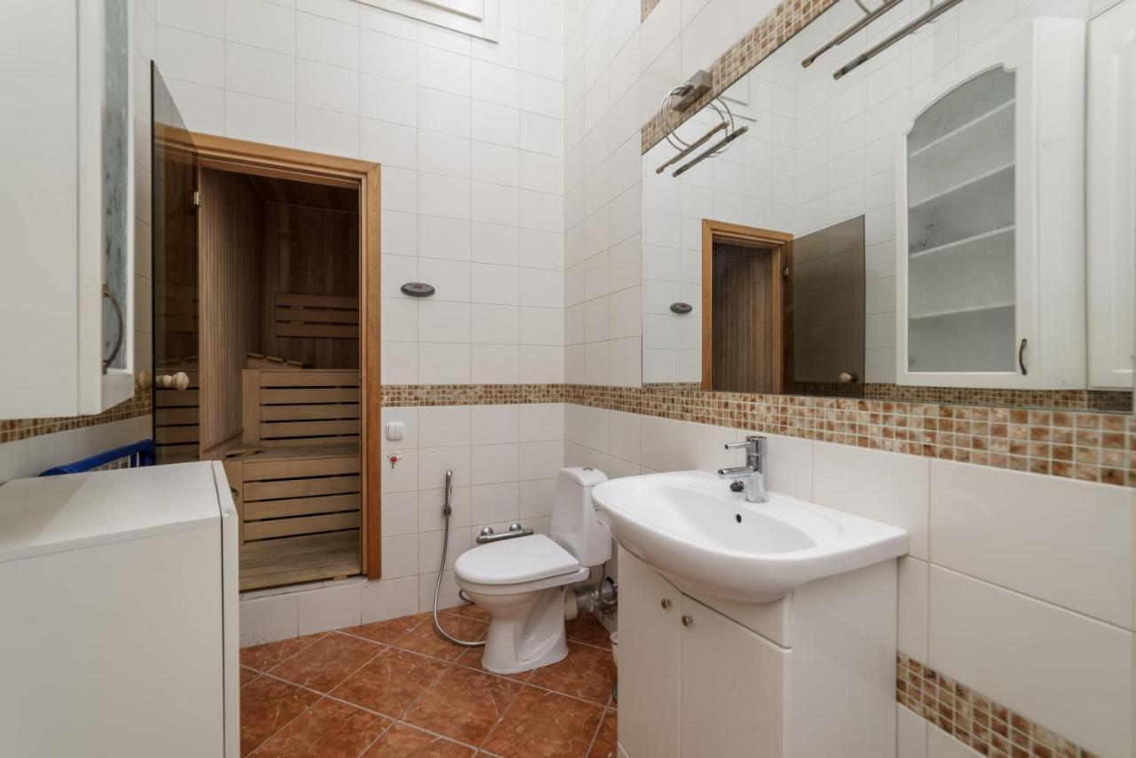 Katerynyska 2 Level Apartment With Sauna Odessa Luaran gambar